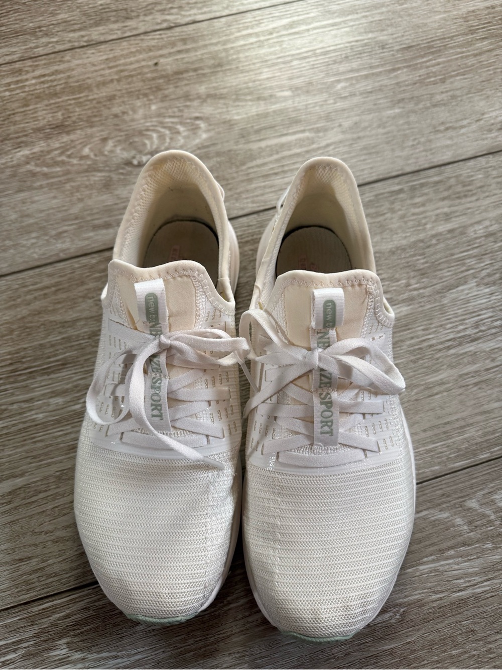 New Balance DynaSoft Women’s Cream Knit Slip-On Sneakers with Pastel Floral Heel - Picture 2 of 6